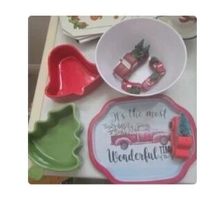 Festive Holiday Dish Set with Red and Green Accents
